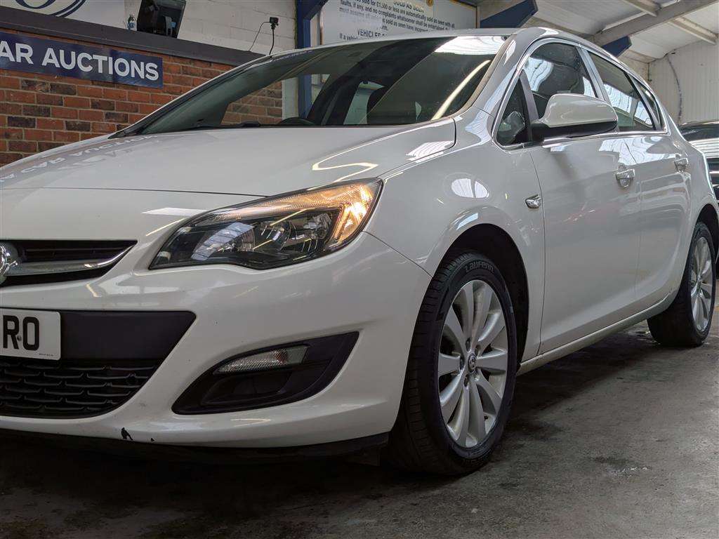 <p>2015 VAUXHALL ASTRA TECH LINE</p>
