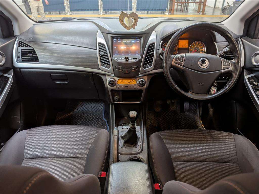 <p>2016 SSANGYONG KORANDO EX 4X4</p>