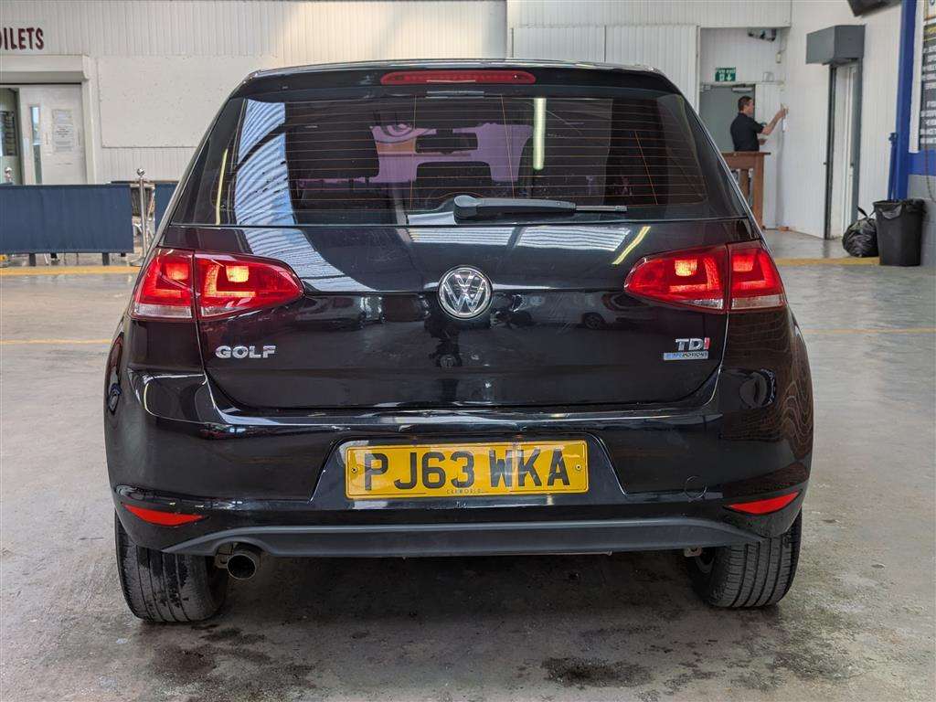<p>2013 VOLKSWAGEN GOLF SE BLUEMOTION TECH T</p>