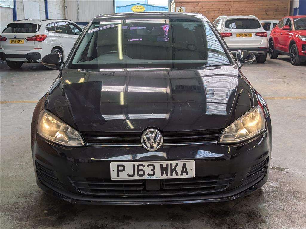 <p>2013 VOLKSWAGEN GOLF SE BLUEMOTION TECH T</p>