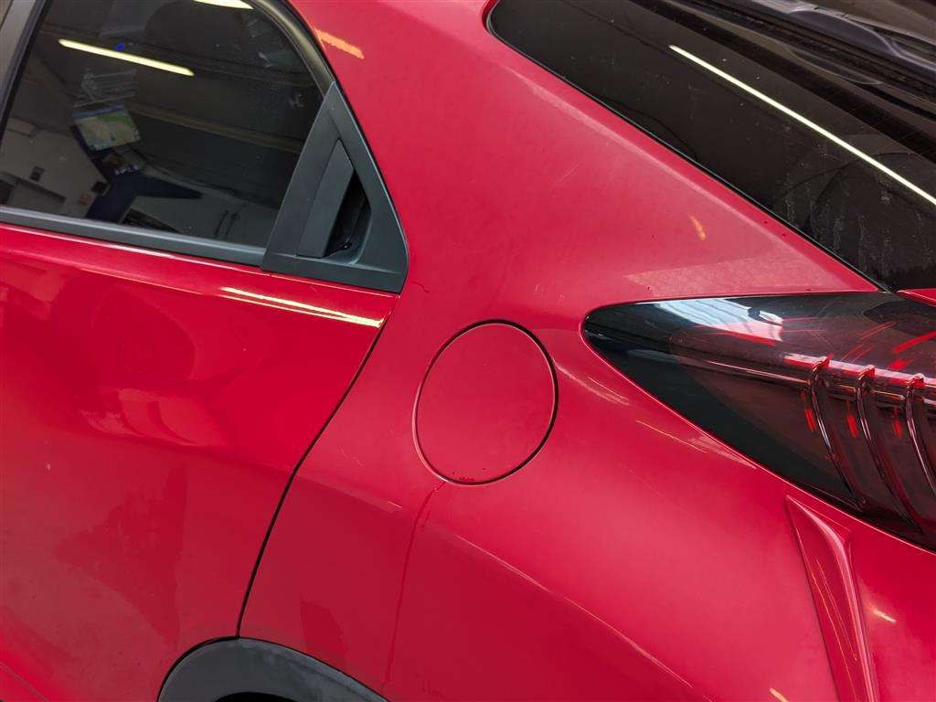 <p>2015 HONDA CIVIC I-DTEC SPORT NAVI</p>