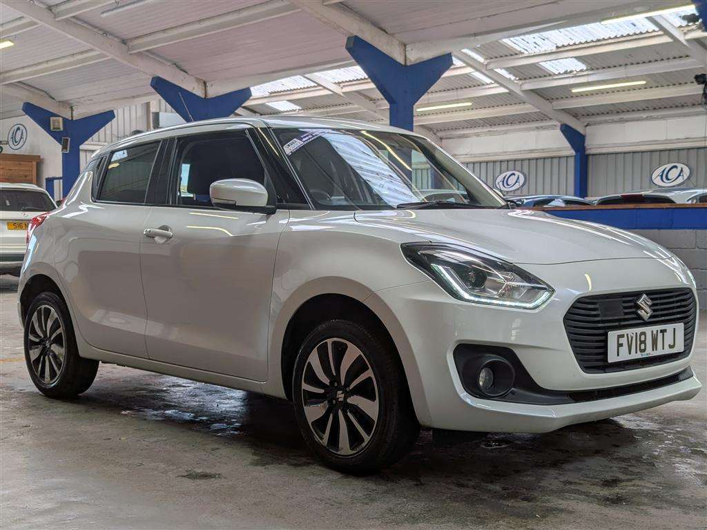 <p>2018 SUZUKI SWIFT SZ5 DUALJET SHVS AL</p>