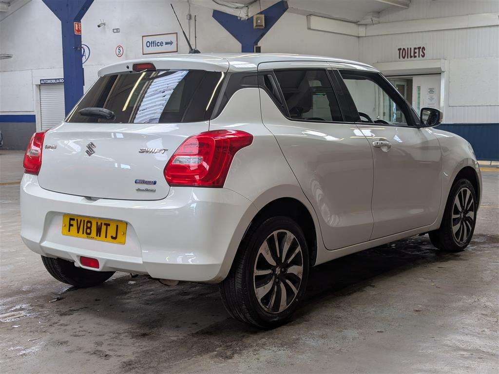 <p>2018 SUZUKI SWIFT SZ5 DUALJET SHVS AL</p>