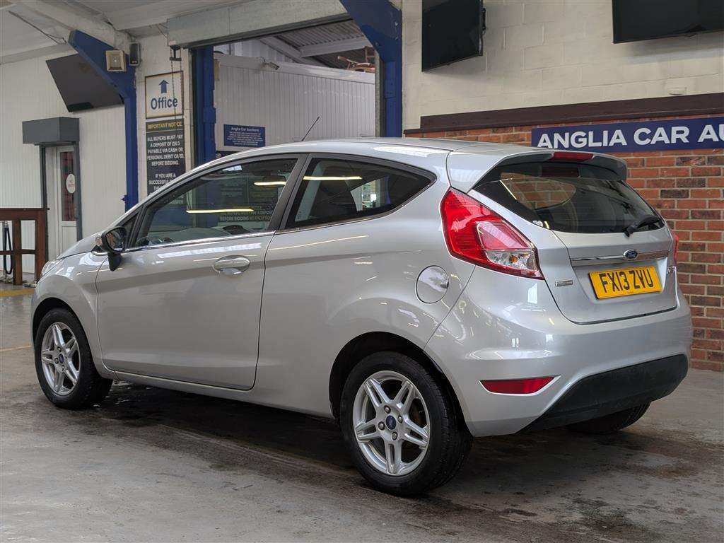 <p>2013 FORD FIESTA ZETEC</p>