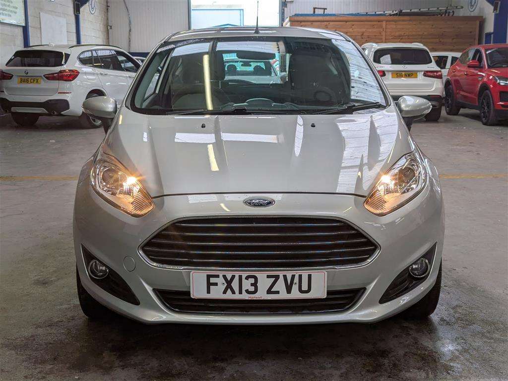 <p>2013 FORD FIESTA ZETEC</p>