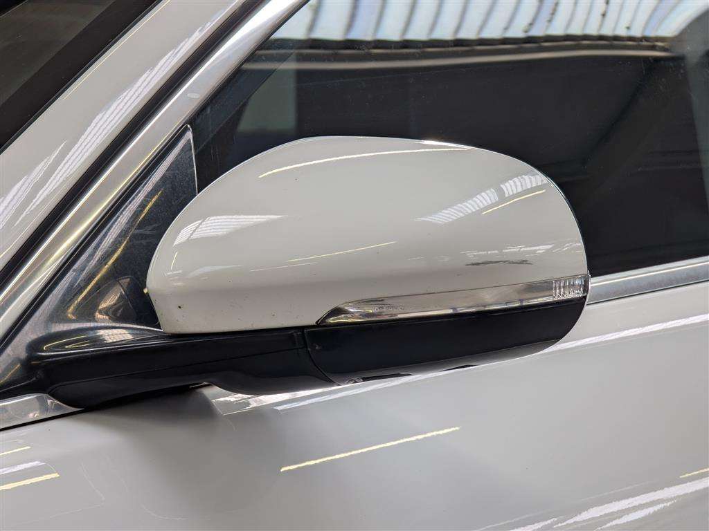 <p>2013 JAGUAR XF S PORTFOL SPORTBRAKE V</p>