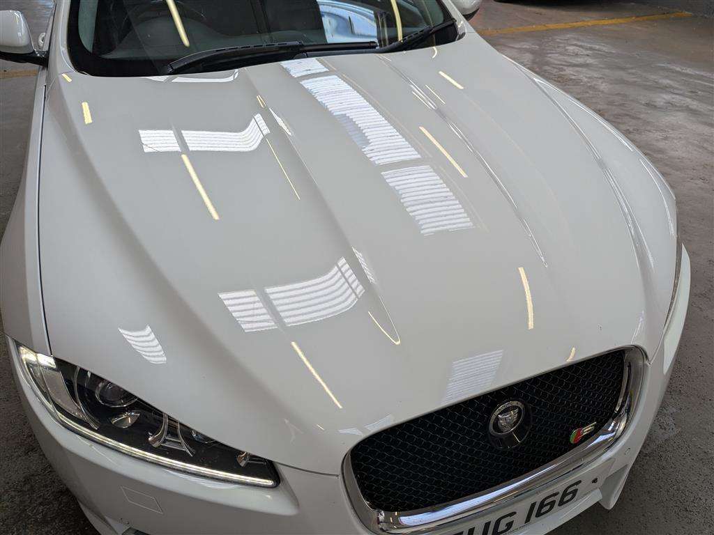 <p>2013 JAGUAR XF S PORTFOL SPORTBRAKE V</p>