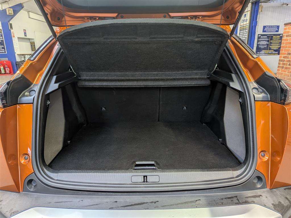 <p>2020 PEUGEOT 2008 ACTIVE EV</p>
