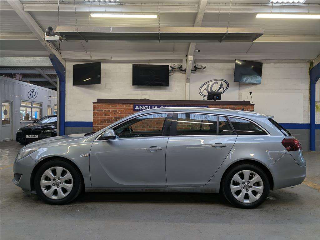 <p>2014 VAUXHALL INSIGNIA TECHLINE CDTI EC</p>