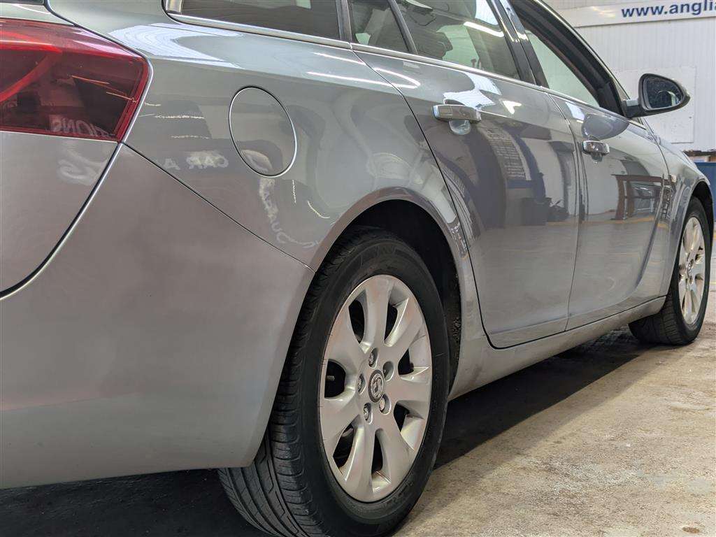 <p>2014 VAUXHALL INSIGNIA TECHLINE CDTI EC</p>