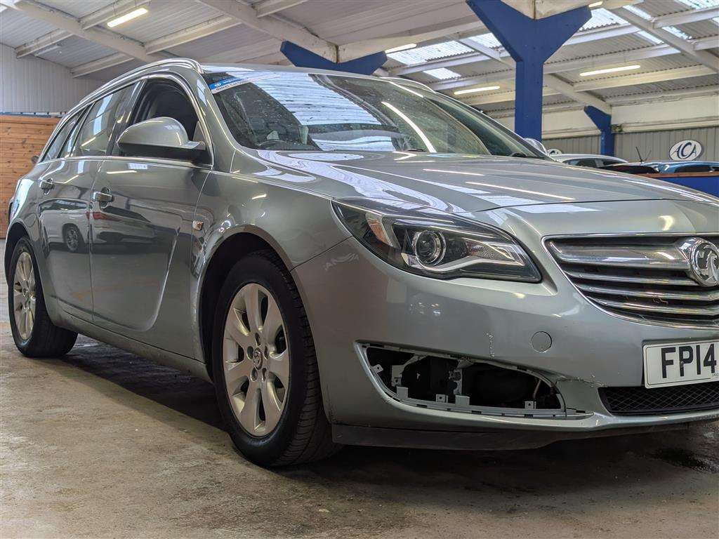 <p>2014 VAUXHALL INSIGNIA TECHLINE CDTI EC</p>
