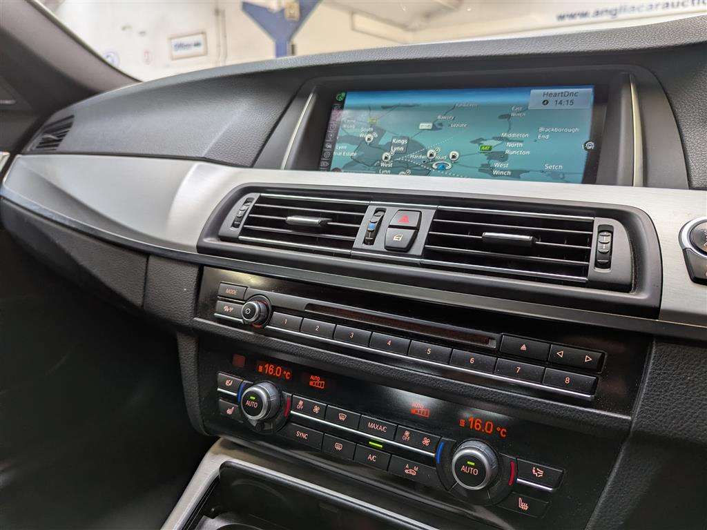 <p>2015 BMW 535D M SPORT AUTO</p>