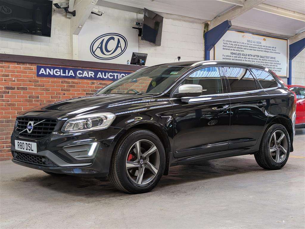 <p>2016 VOLVO XC60 R-DESIGN LUX NAV D5</p>