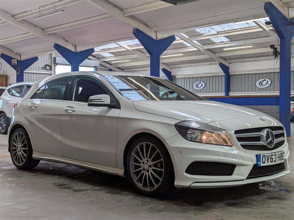 <p>2013 MERCEDES-BENZ A180 BLUE-CY AMG SPORT CD</p>