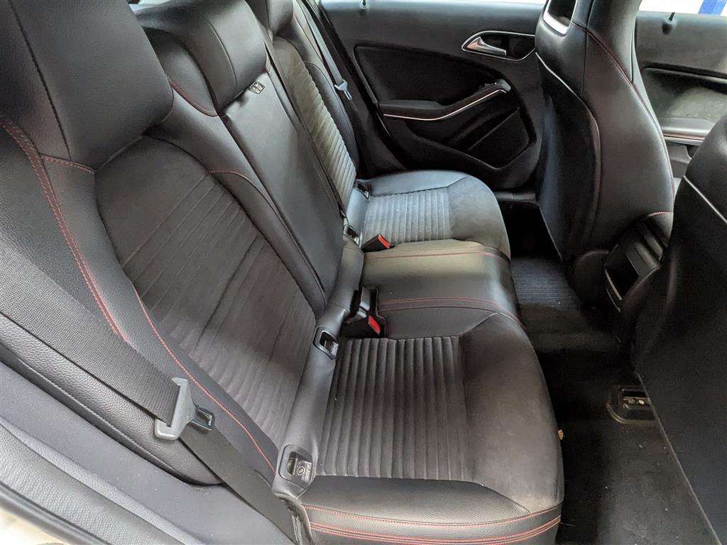 <p>2013 MERCEDES-BENZ A180 BLUE-CY AMG SPORT CD</p>