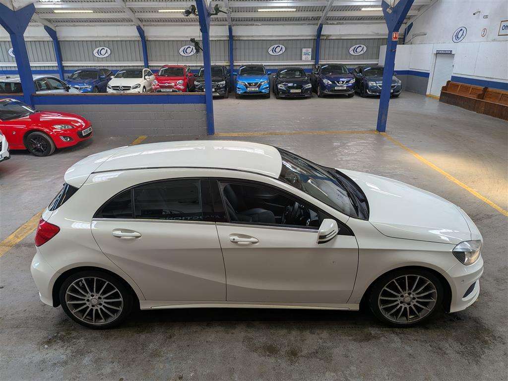 <p>2013 MERCEDES-BENZ A180 BLUE-CY AMG SPORT CD</p>