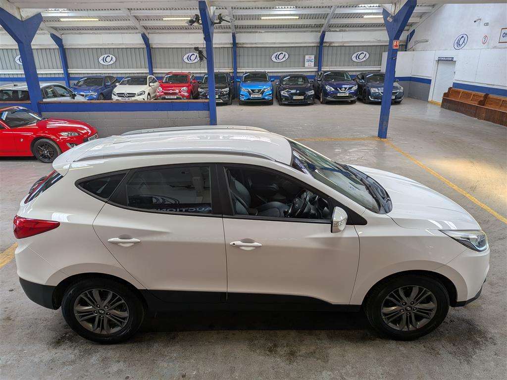 <p>2014 HYUNDAI IX35 SE NAV CRDI</p>