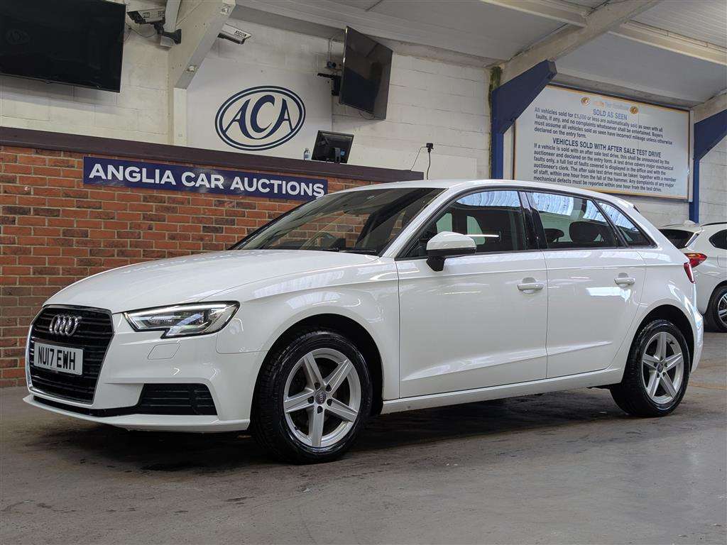 <p>2017 AUDI A3 SE TFSI</p>