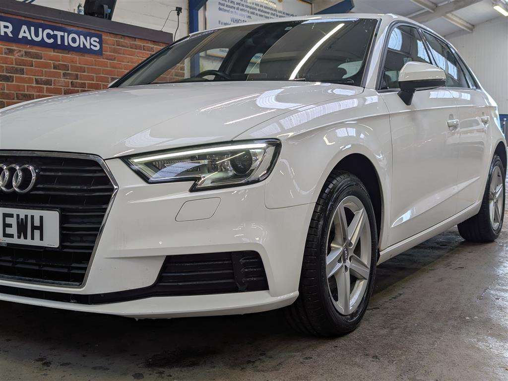 <p>2017 AUDI A3 SE TFSI</p>