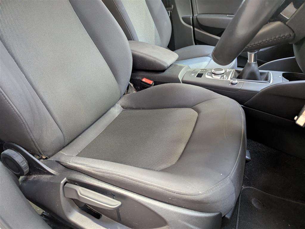 <p>2017 AUDI A3 SE TFSI</p>