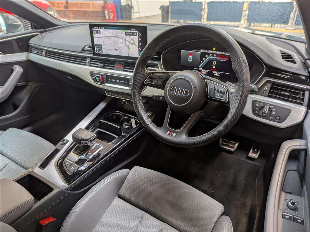 <p>2022 AUDI A5 S LINE 40 TFSI MHEV S-</p>