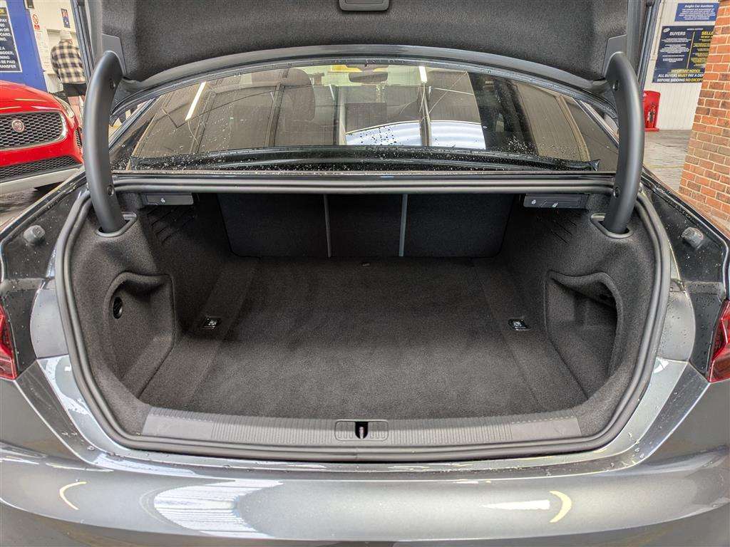 <p>2022 AUDI A5 S LINE 40 TFSI MHEV S-</p>