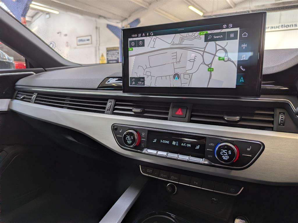 <p>2022 AUDI A5 S LINE 40 TFSI MHEV S-</p>