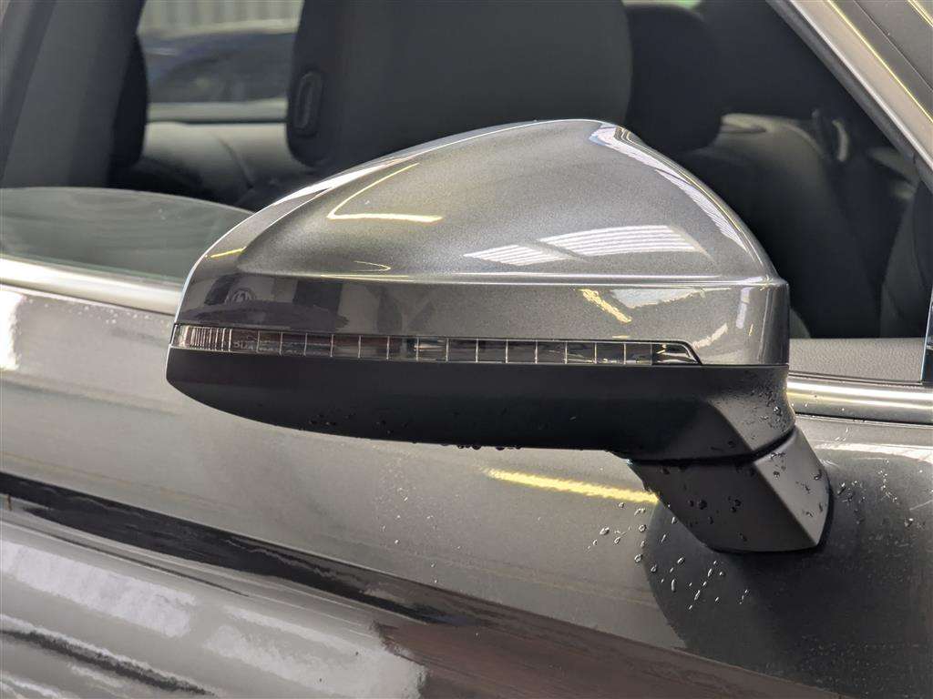 <p>2022 AUDI A5 S LINE 40 TFSI MHEV S-</p>