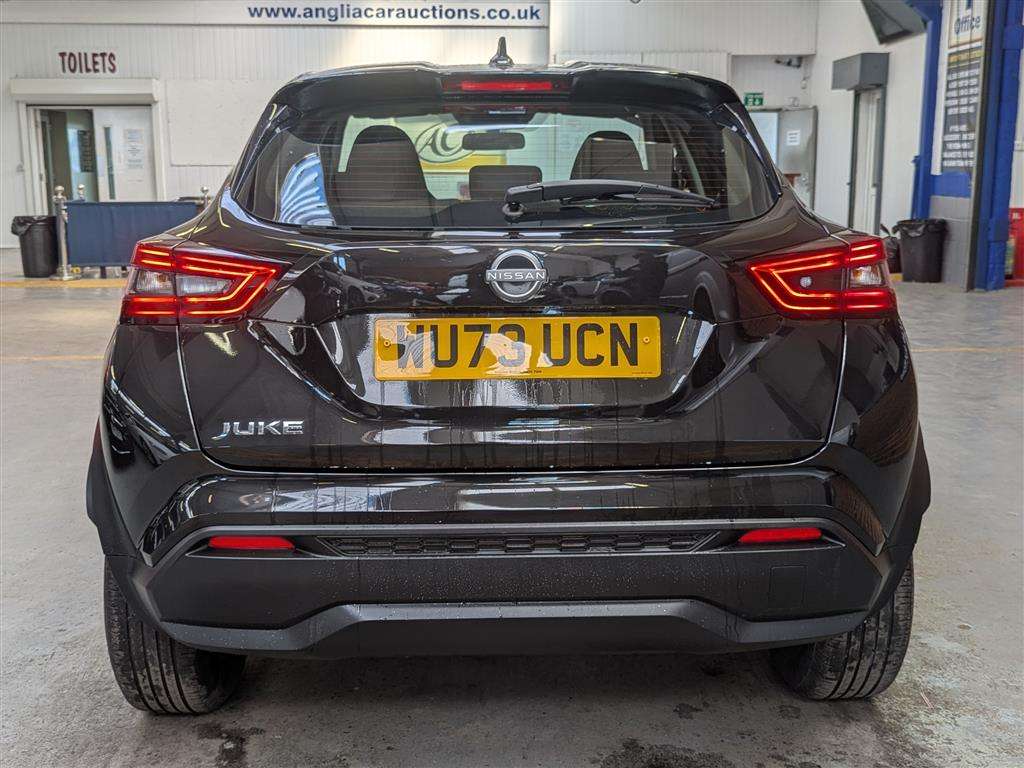<p>2023 NISSAN JUKE VISIA DIG-T</p>