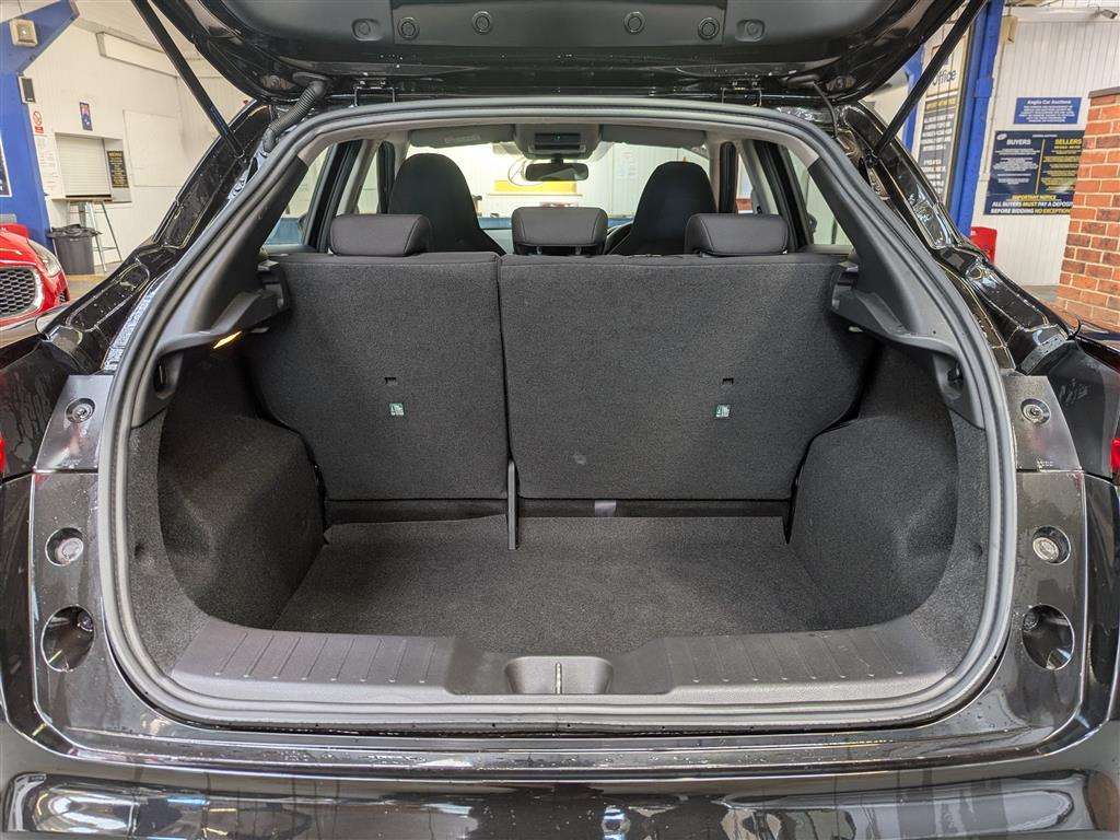 <p>2023 NISSAN JUKE VISIA DIG-T</p>