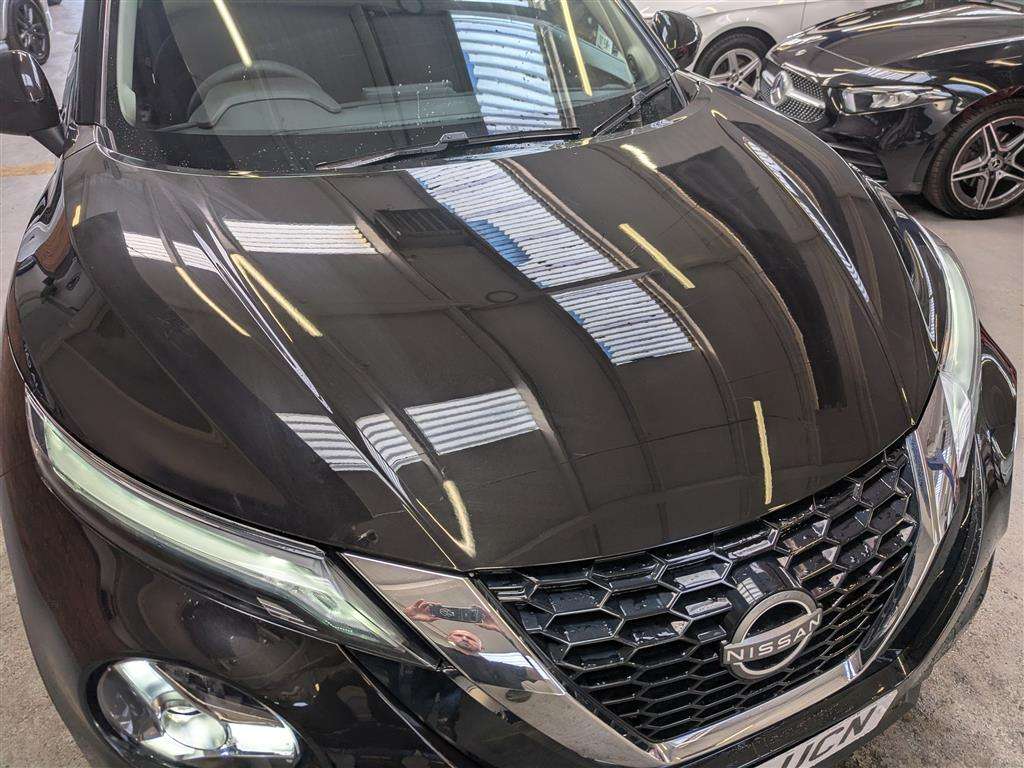 <p>2023 NISSAN JUKE VISIA DIG-T</p>