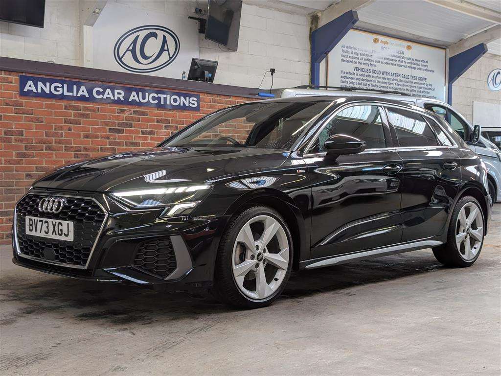 <p>2023 AUDI A3 S LINE 30 TFSI MHEV S-</p>