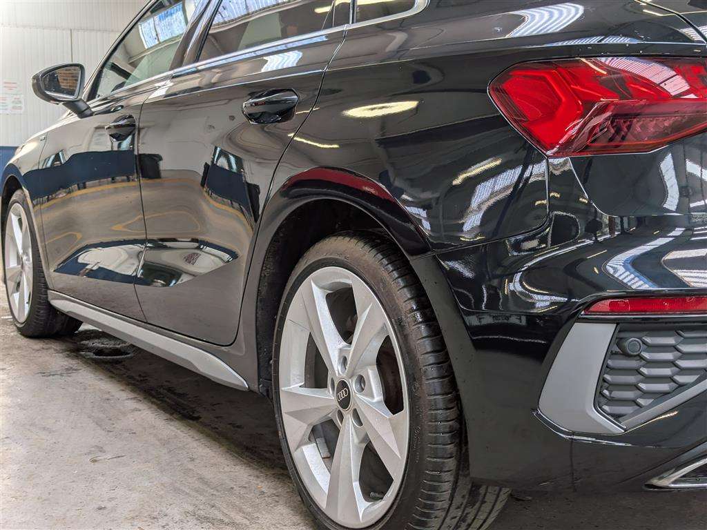 <p>2023 AUDI A3 S LINE 30 TFSI MHEV S-</p>