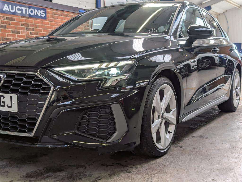 <p>2023 AUDI A3 S LINE 30 TFSI MHEV S-</p>