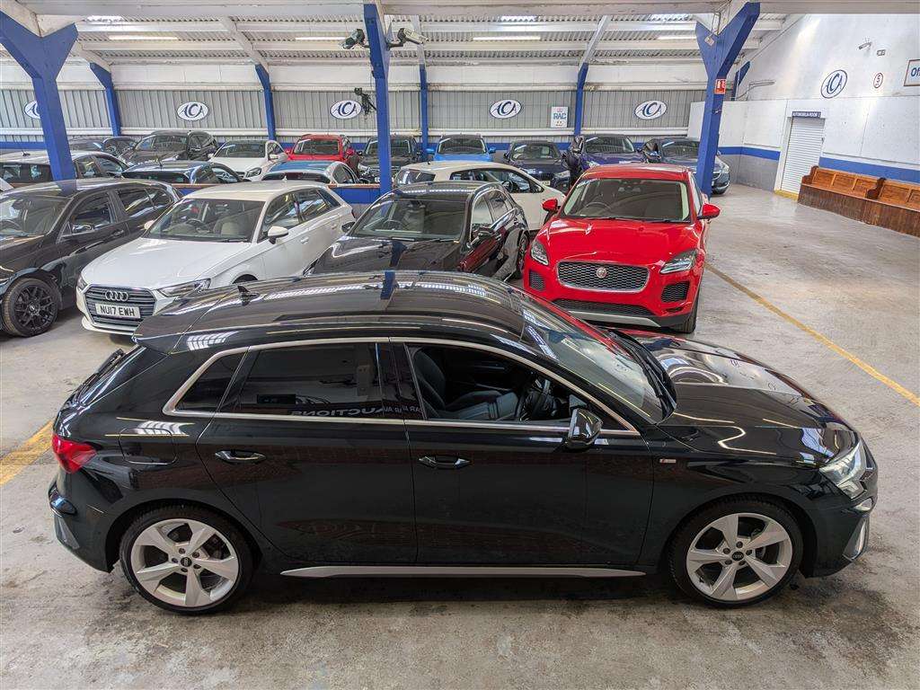 <p>2023 AUDI A3 S LINE 30 TFSI MHEV S-</p>