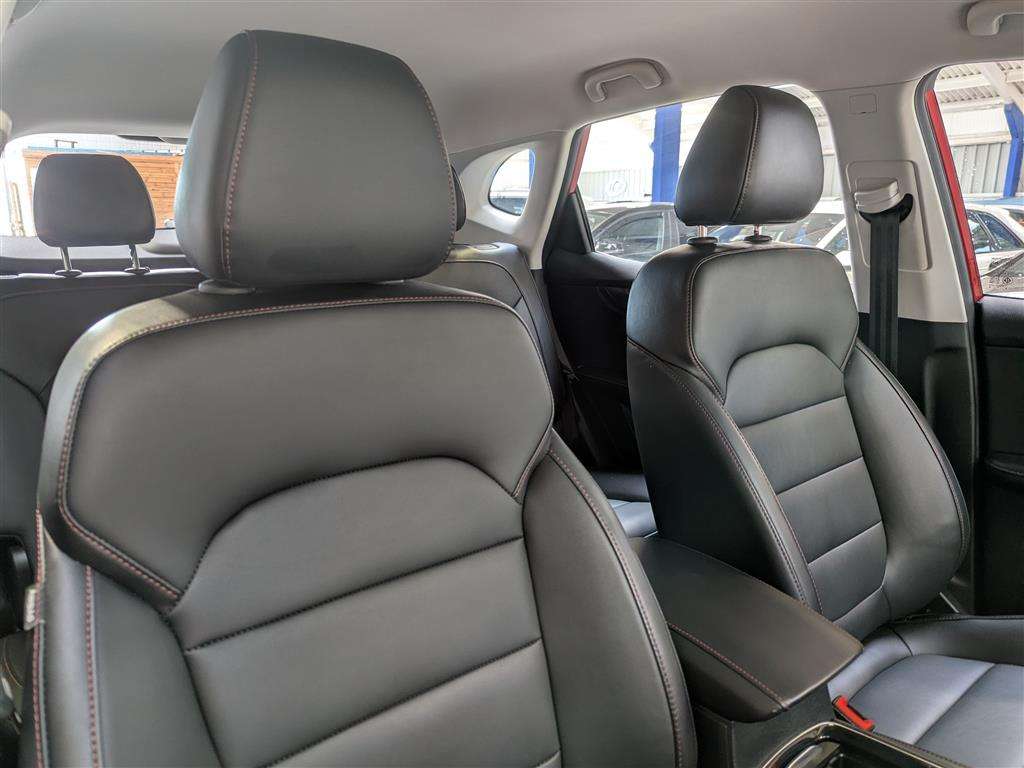 <p>2023 MG HS SE S-A</p>