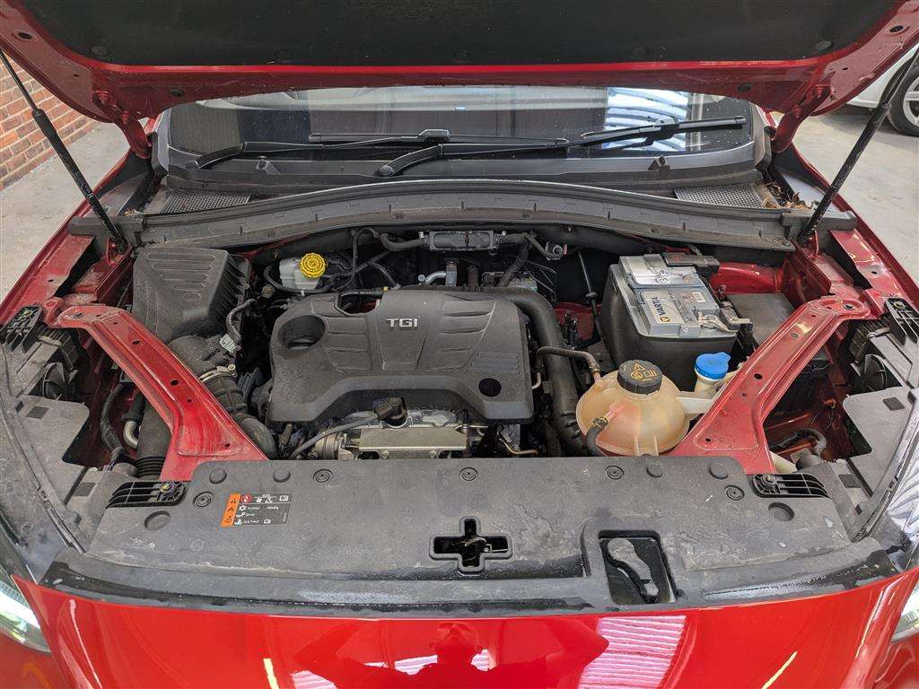 <p>2023 MG HS SE S-A</p>