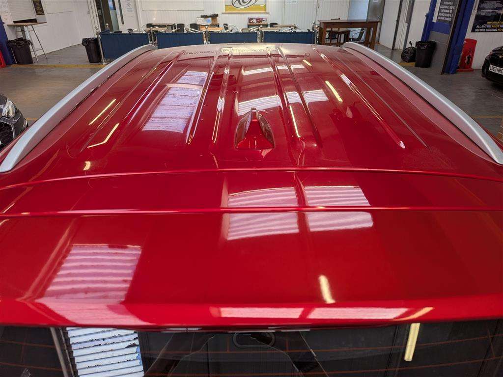 <p>2023 MG HS SE S-A</p>