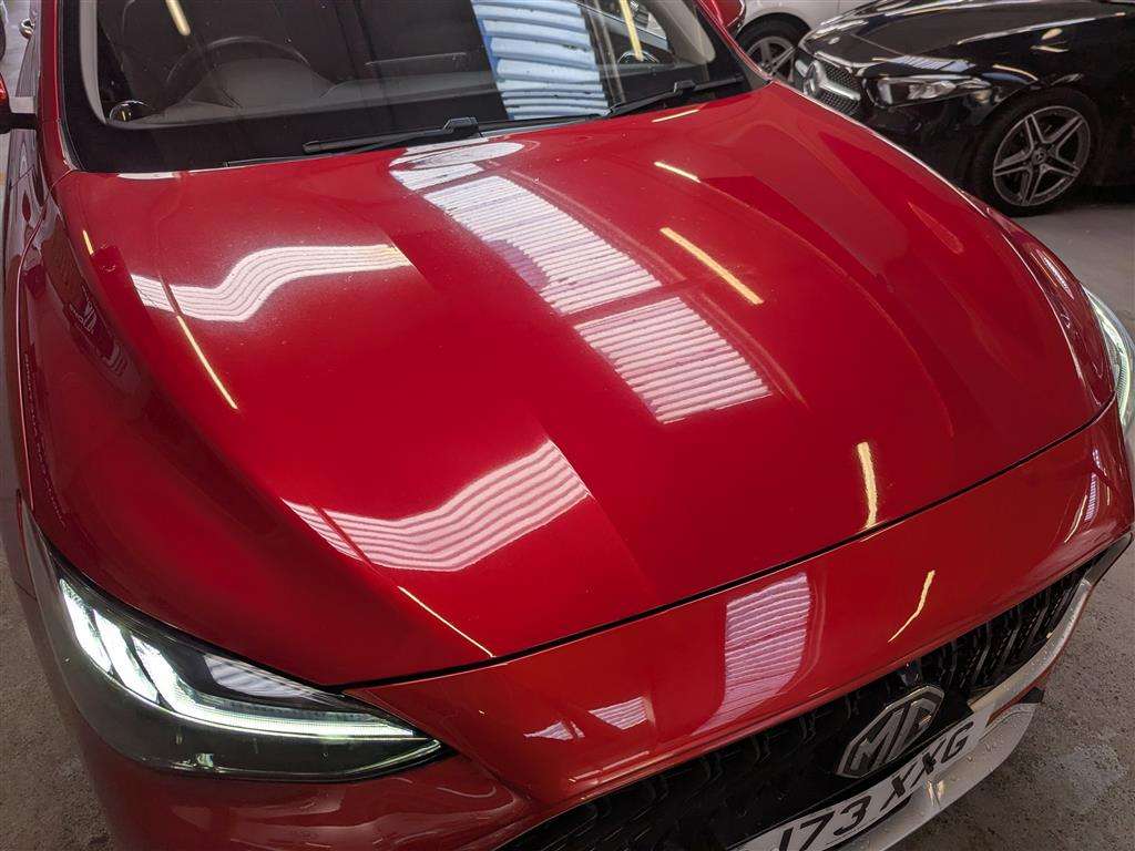 <p>2023 MG HS SE S-A</p>