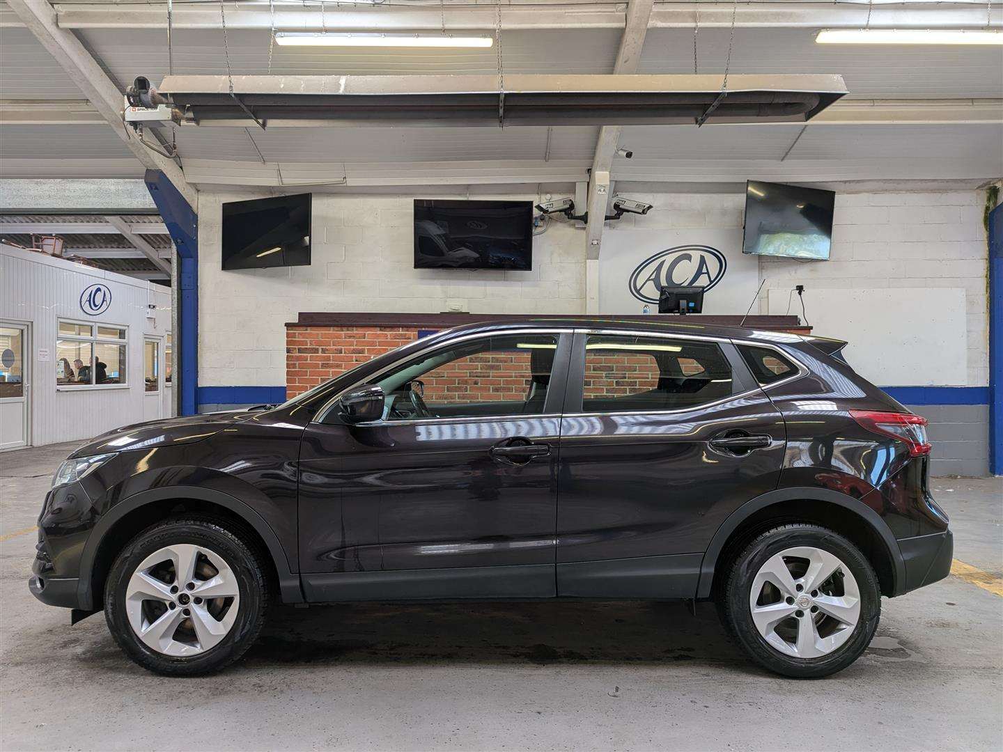 <p>2017 NISSAN QASHQAI ACENTA DCI</p>