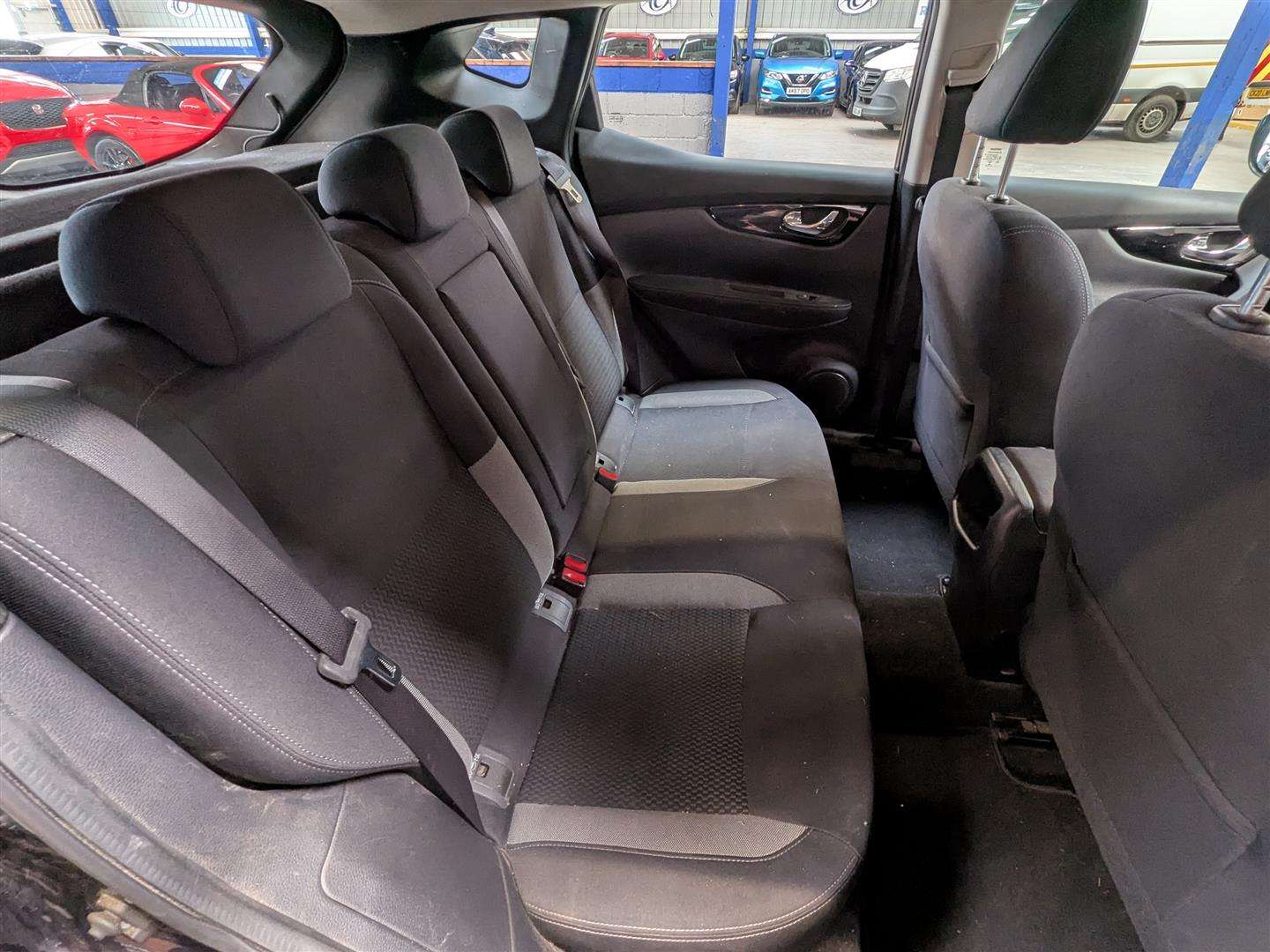 <p>2017 NISSAN QASHQAI ACENTA DCI</p>