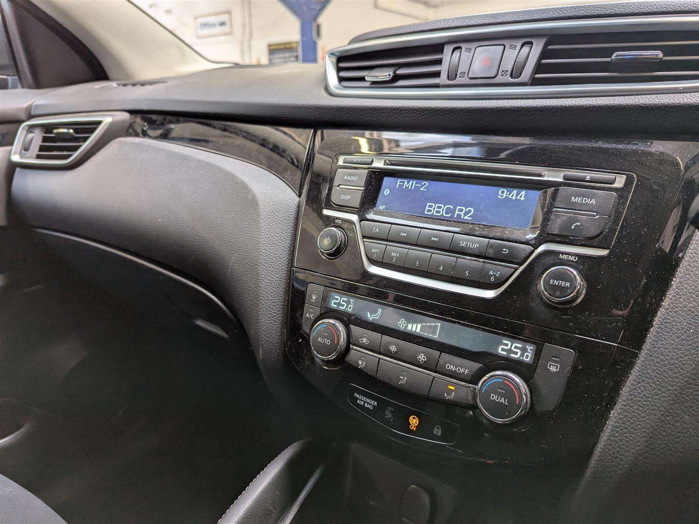 <p>2017 NISSAN QASHQAI ACENTA DCI</p>