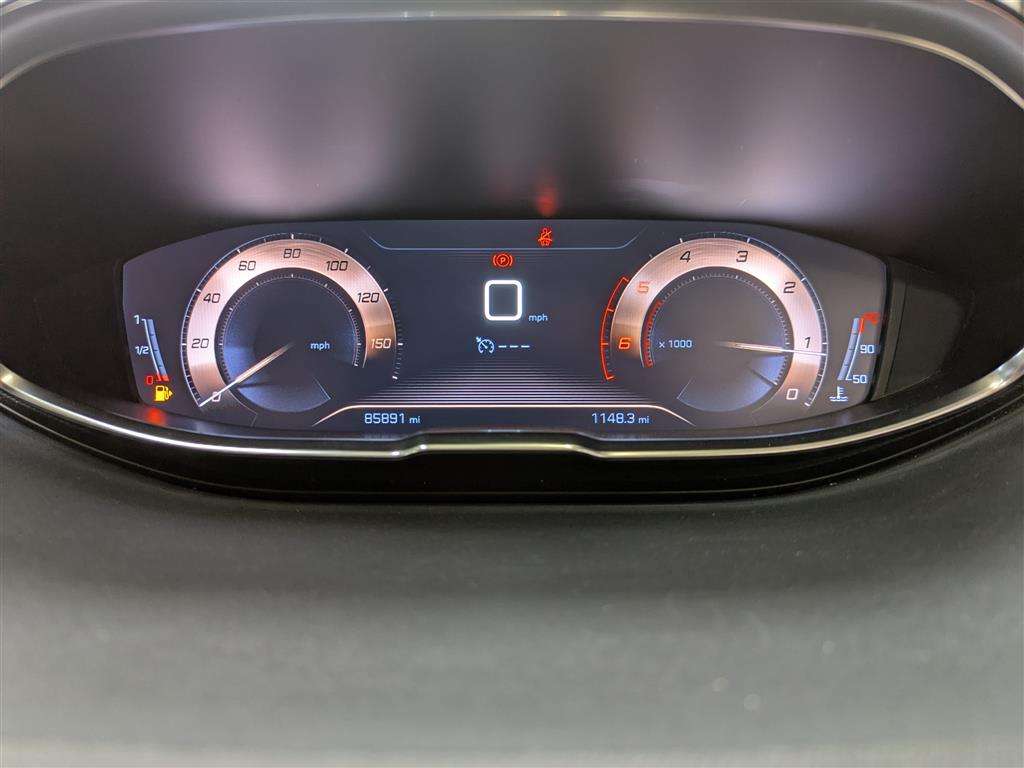 <p>2019 PEUGEOT 5008 GT LINE BLUEHDI S/S</p>