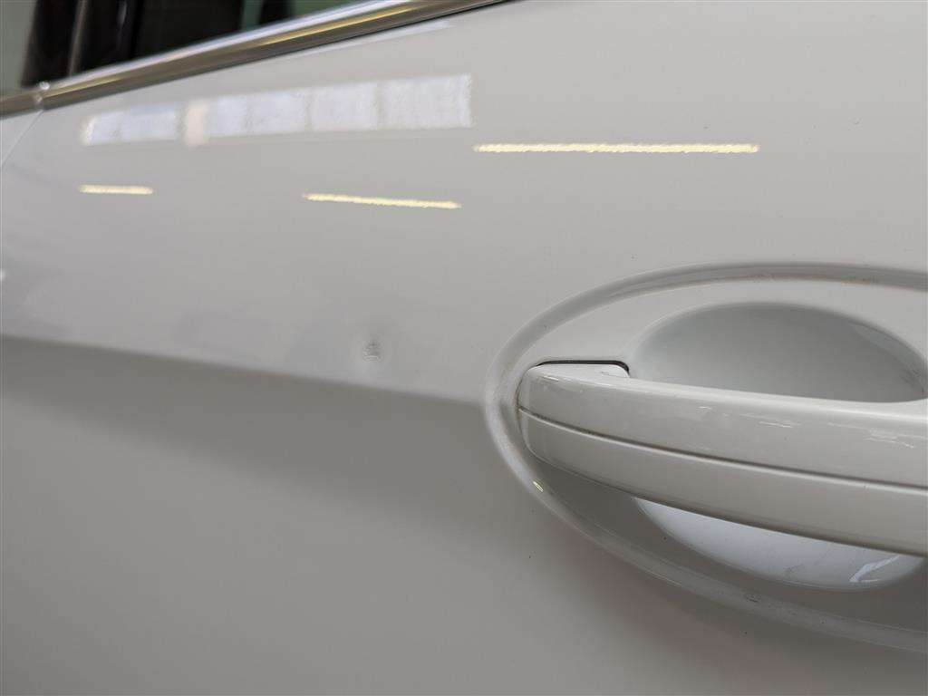 <p>2015 FORD C-MAX TITANIUM TURBO</p>