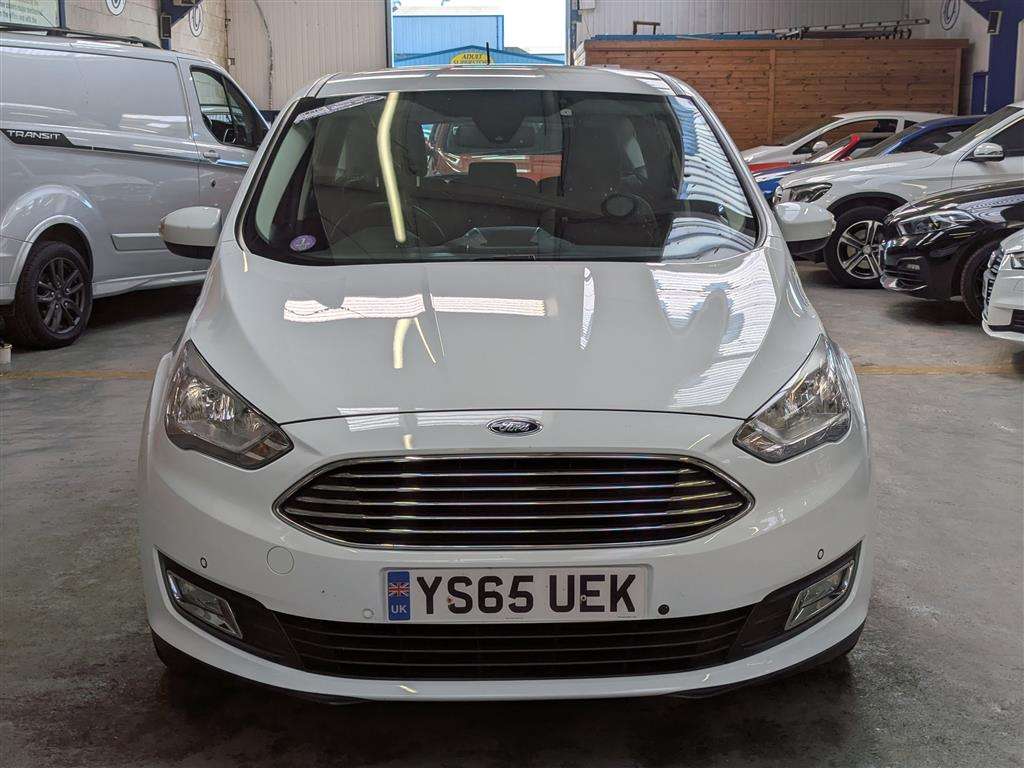 <p>2015 FORD C-MAX TITANIUM TURBO</p>