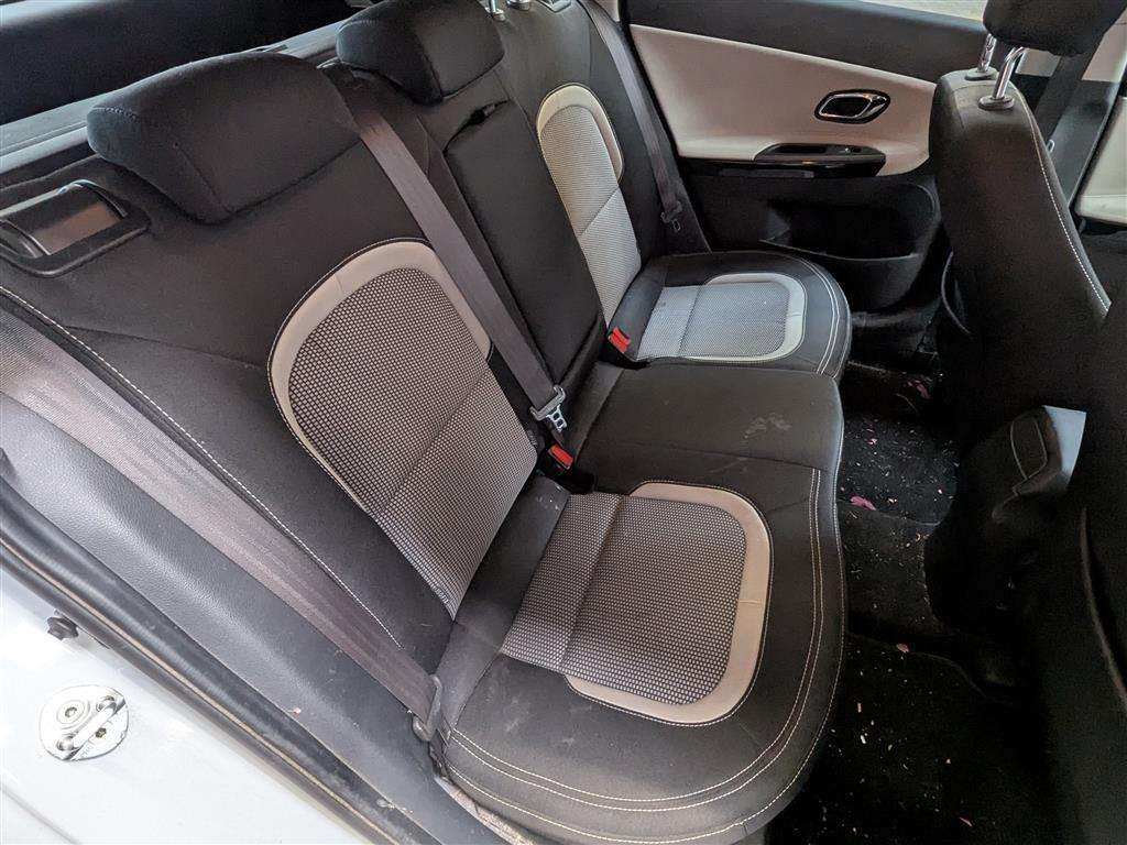 <p>2014 KIA CEED 3 ECODYNAMICS CRDI</p>