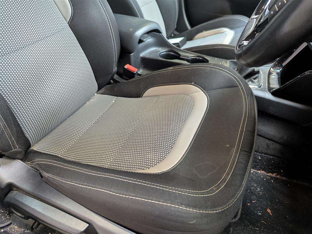 <p>2014 KIA CEED 3 ECODYNAMICS CRDI</p>