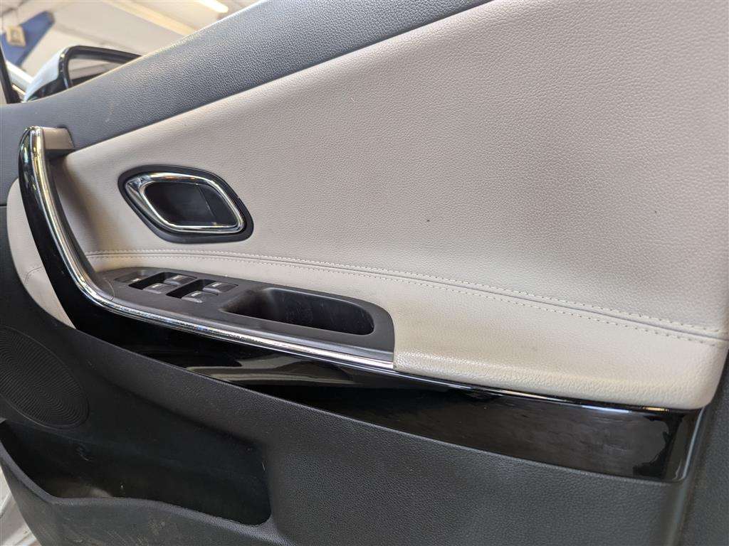 <p>2014 KIA CEED 3 ECODYNAMICS CRDI</p>