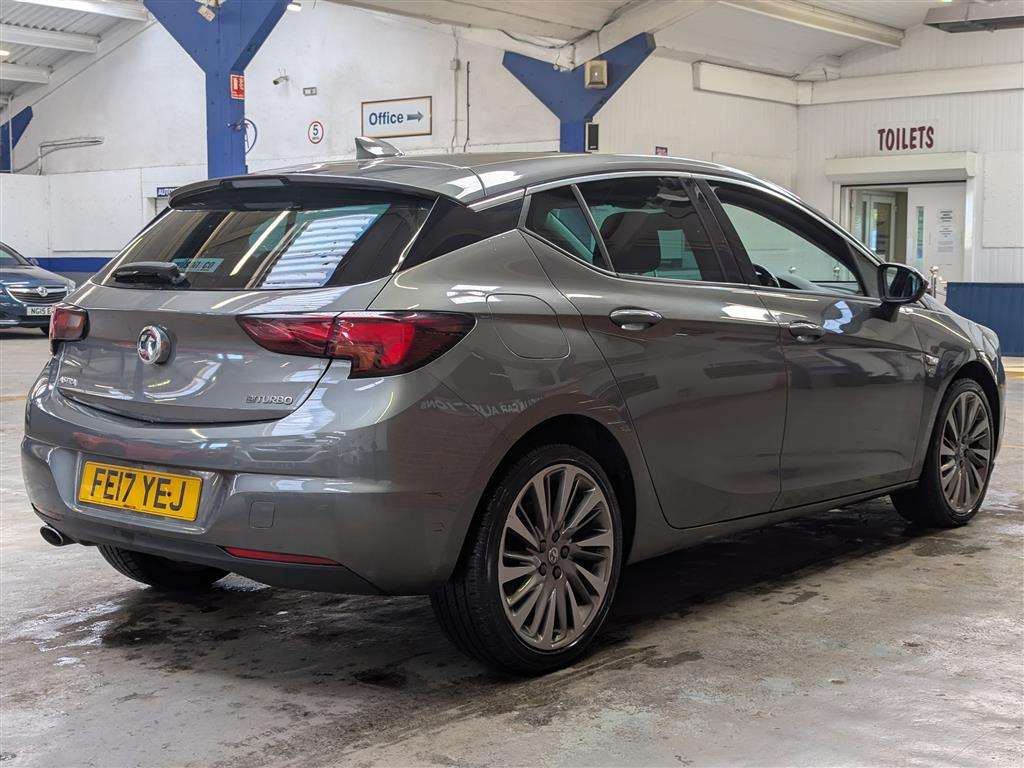 <p>2017 VAUXHALL ASTRA ELITE NAV CDTI BTUR</p>