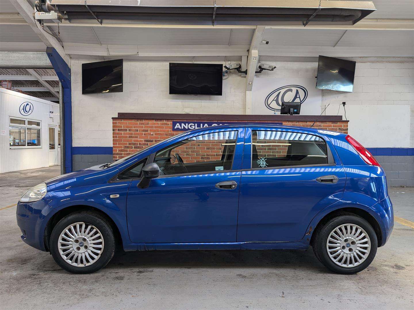 <p>2007 FIAT GRANDE PUNTO ACTIVE 65 1 x REG'D KEEPER FROM NEW</p>